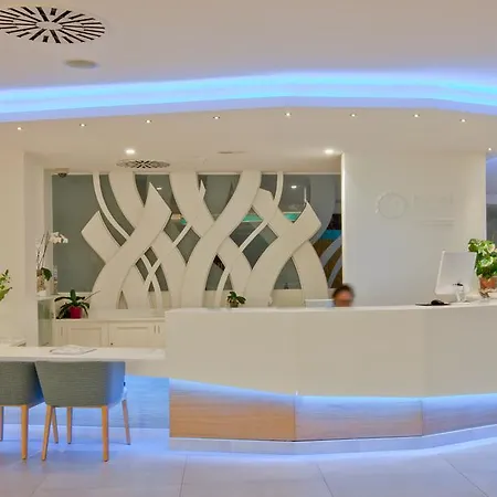 Hotel Marvell Club & 4*
